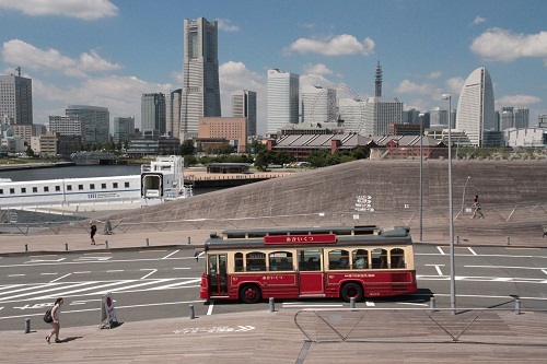 Gambar Bus di Yokohama
Image by yokohamajapan.com