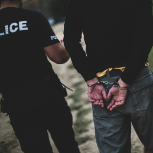 ilustrasi penangkapan tersangka penipuan warga negara jepang 